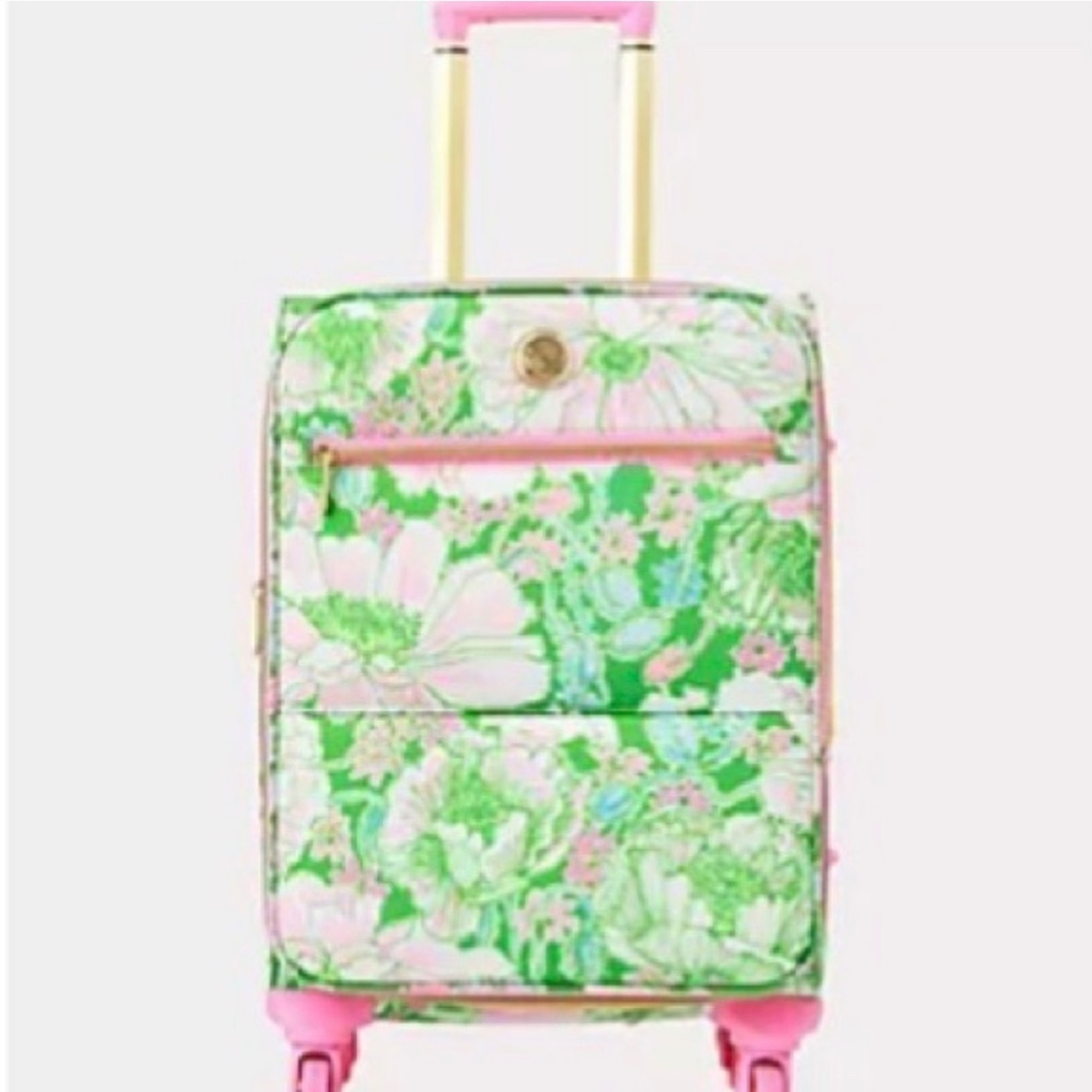 🌸🎀Lilly Pulitzer Rolling Suitcase 🎀🌸